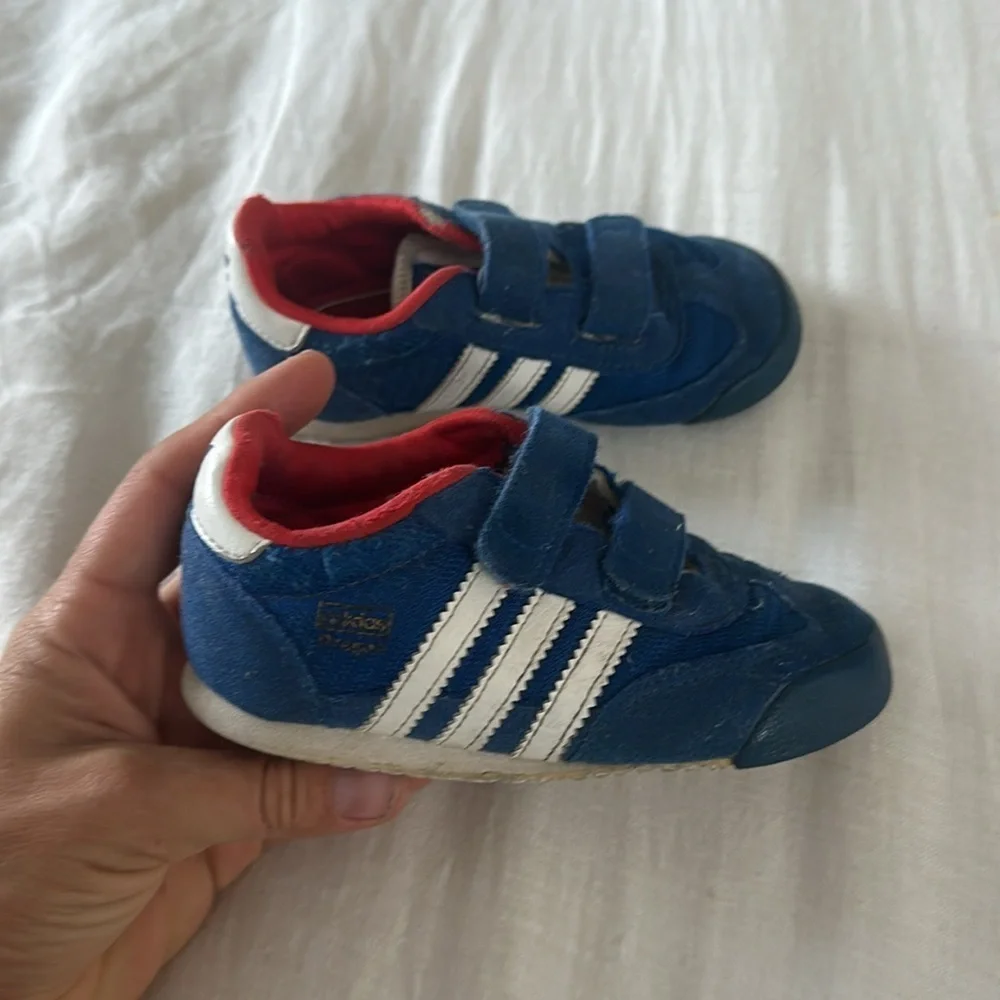 Adidas Kids blue and White Sneakers 7 toddler